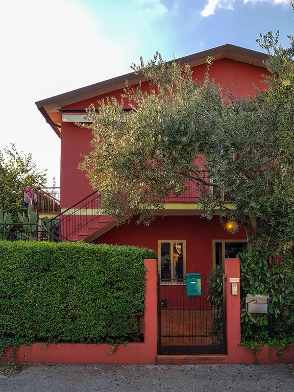 La Casa Rossa Apartment Тревизо Екстериор снимка